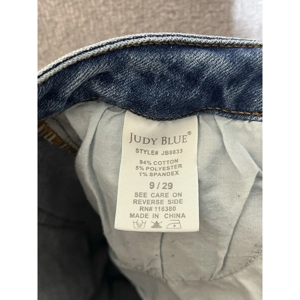 Judy Blue Relaxed Fit Jeans Juniors Size 9/29 Blue Distressed Mid Rise Stretch